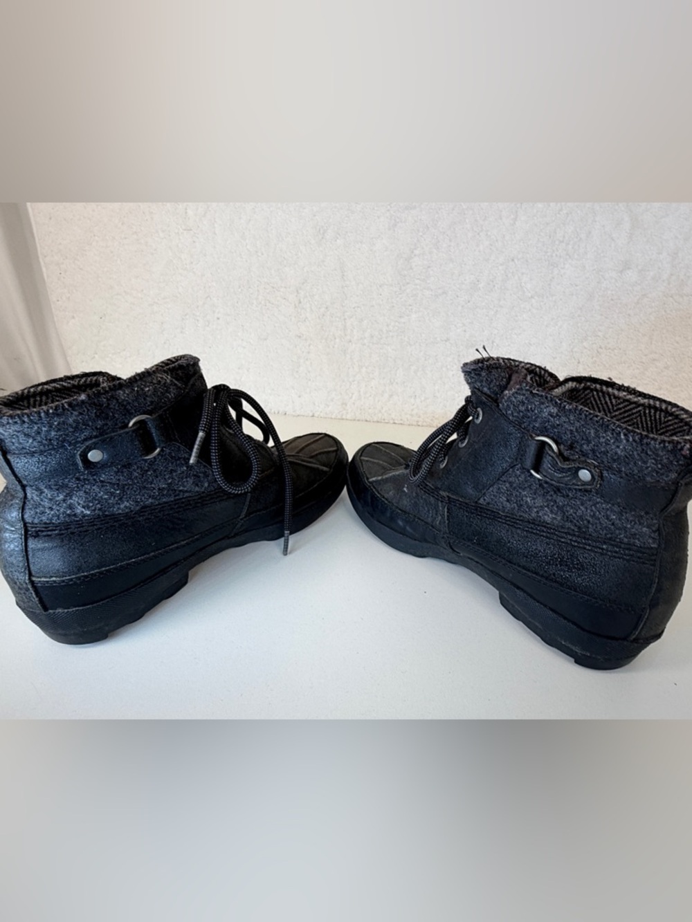 UGG Australia Waterproof Duck Boots Wool Lined Black Womens Size 9 - Picture 11 of 15